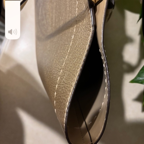 Tory Burch McGraw Metallic Leather Tote - Picture 7 of 11